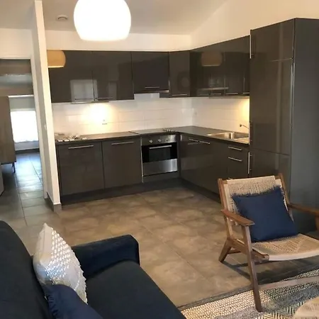 Bel Bord De Apartment